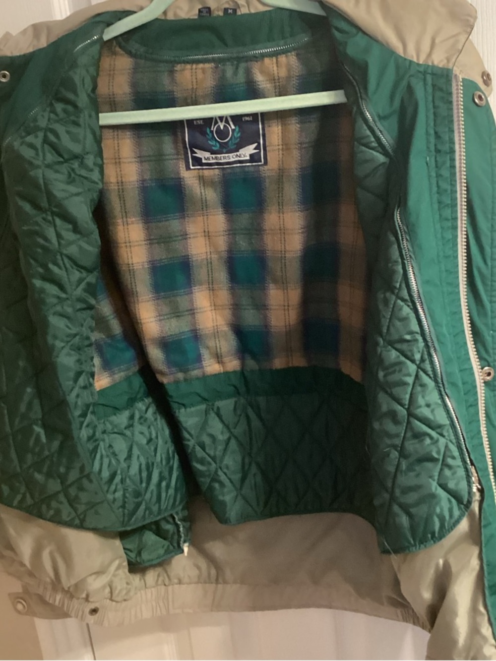 Members Only Mens  Windbreaker Jacket Size Medium.   Good Condition See Photos - Picture 4 of 12